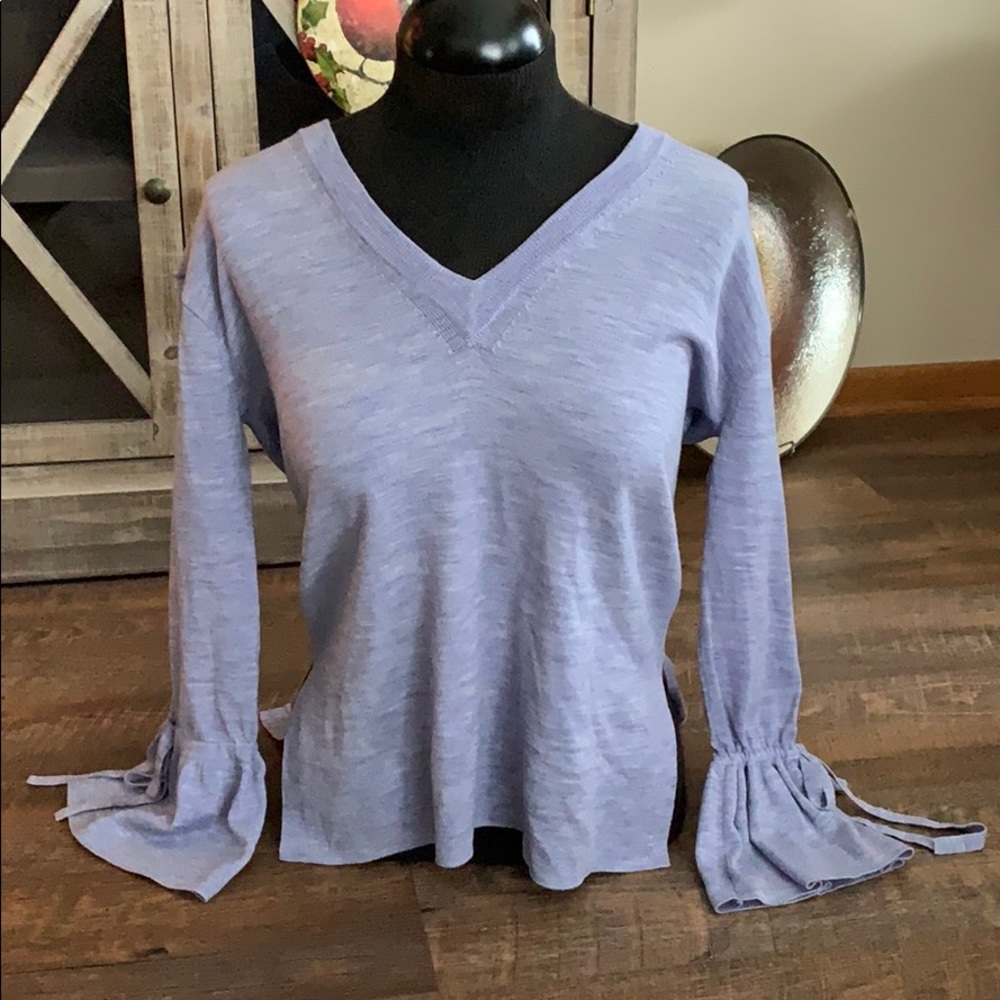 NWOT J. crew Sweater Size XS Blue